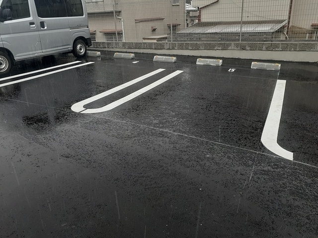 駐車場 写真13