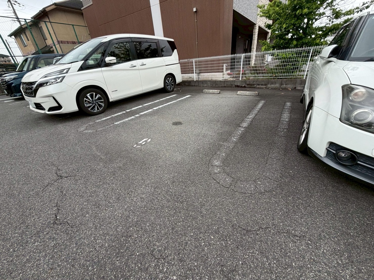 駐車場 写真32