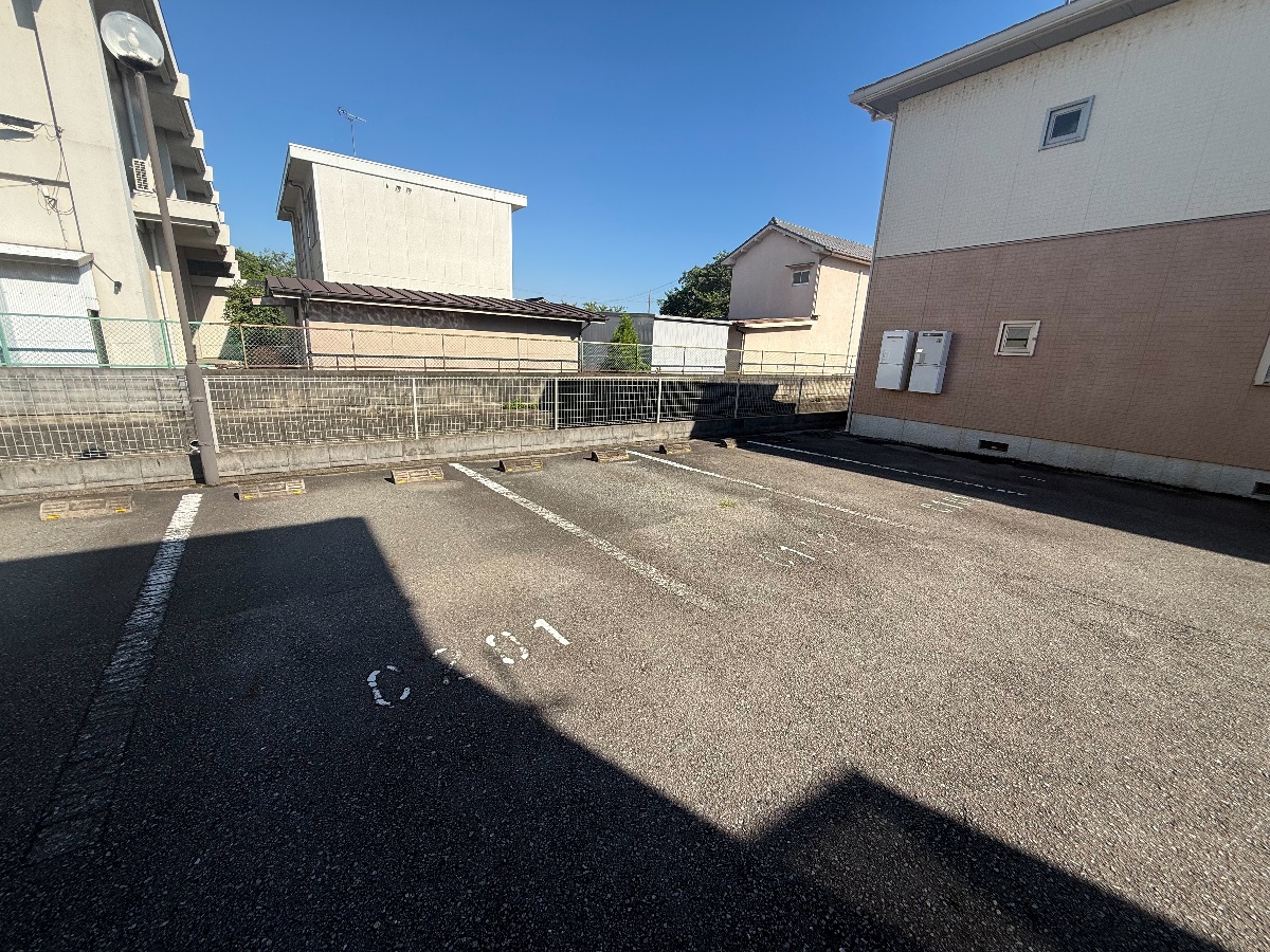 駐車場 写真32