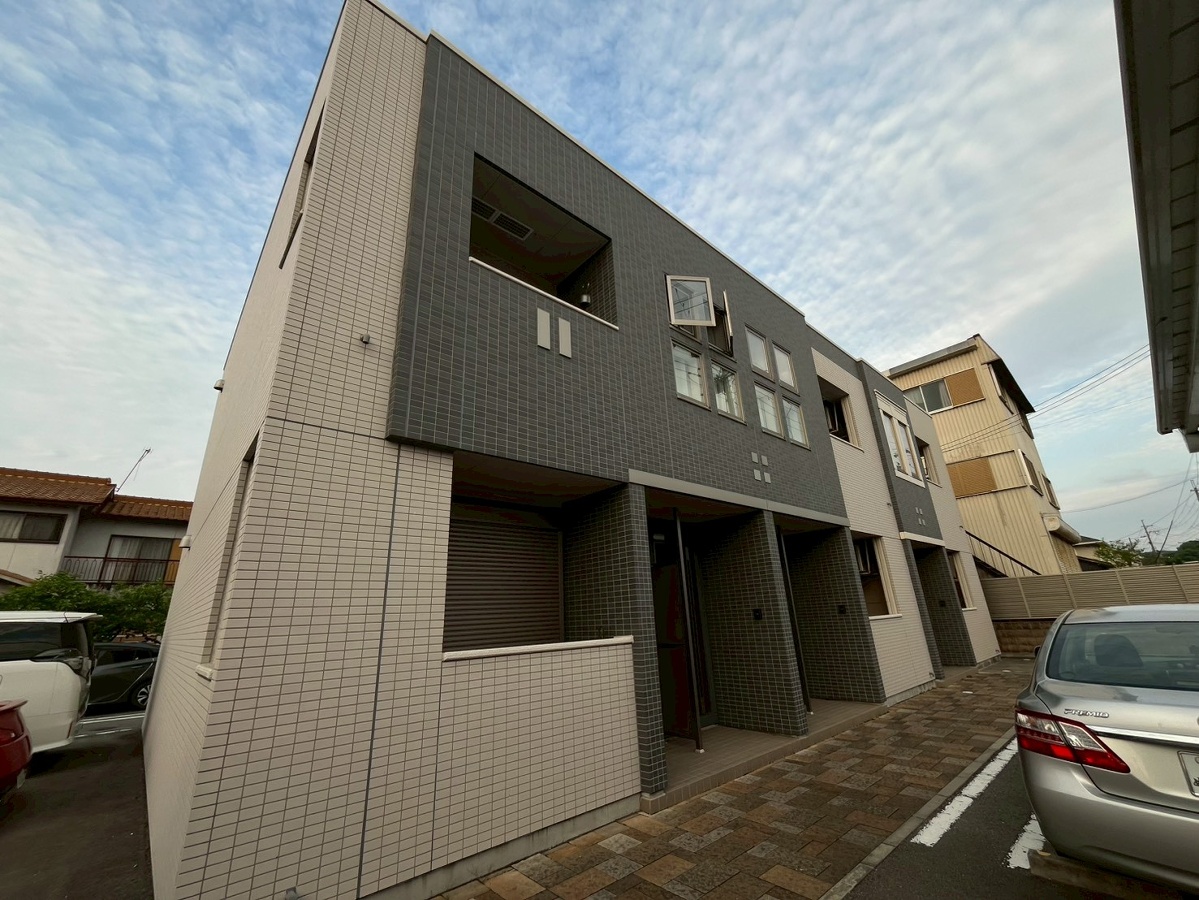 カーサプレーマイースト