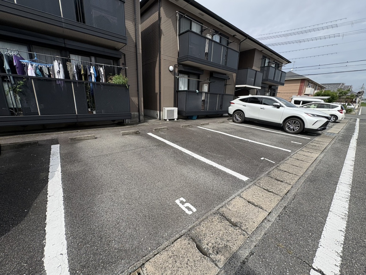 駐車場 写真32