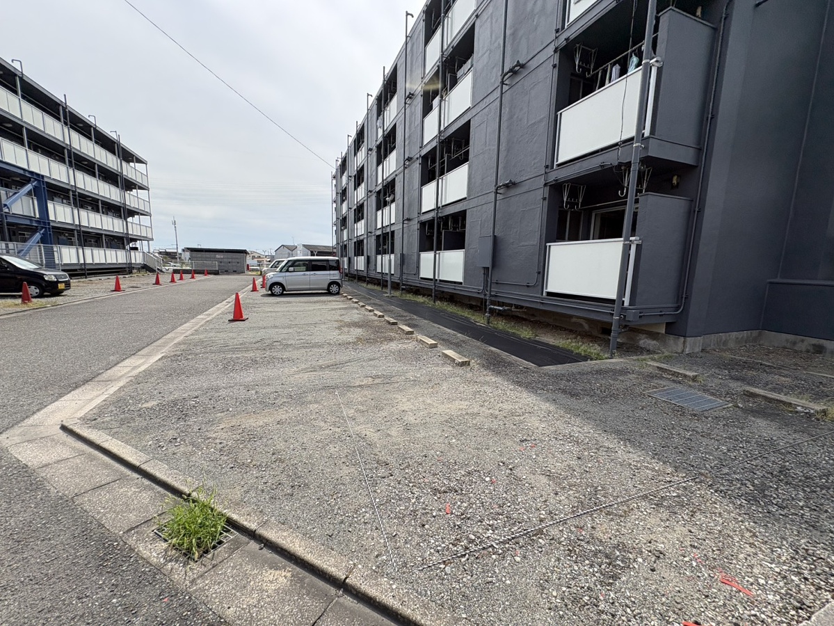 駐車場 写真32