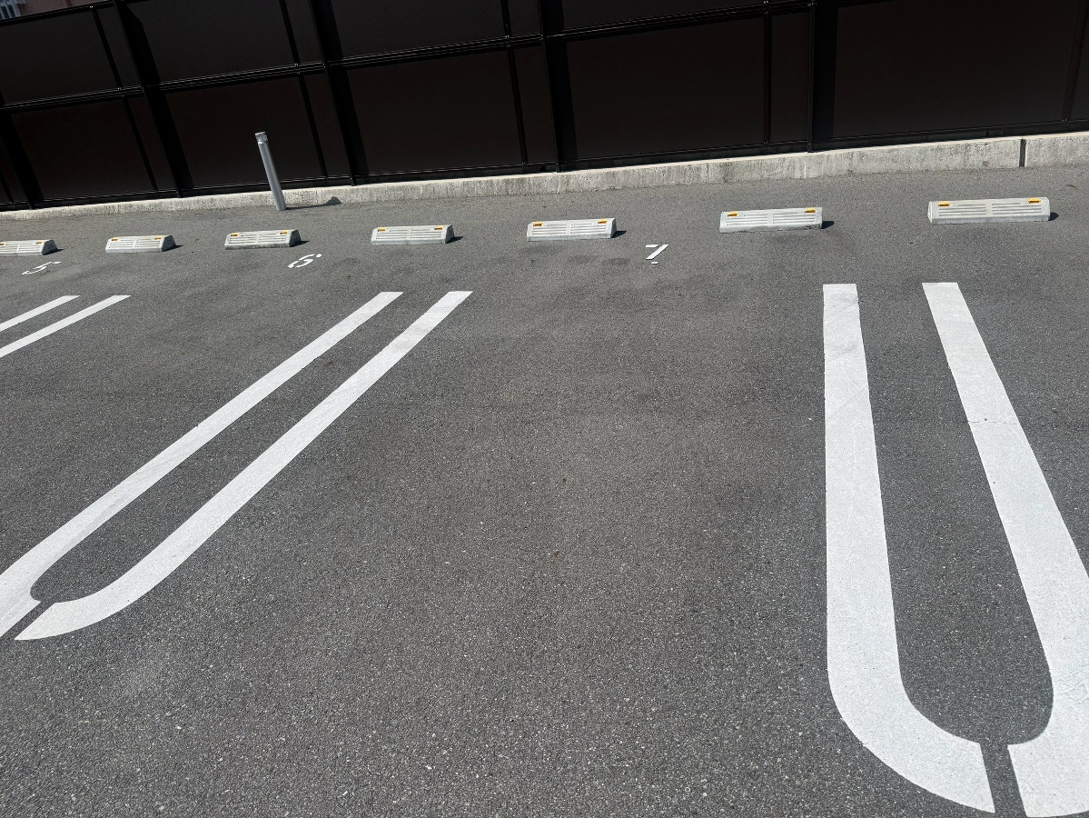 駐車場 写真5