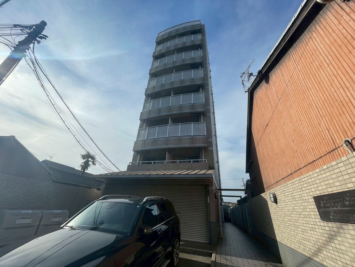 ハッピーコート栄町