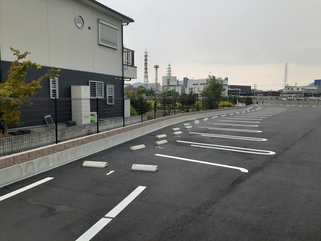 駐車場 写真13