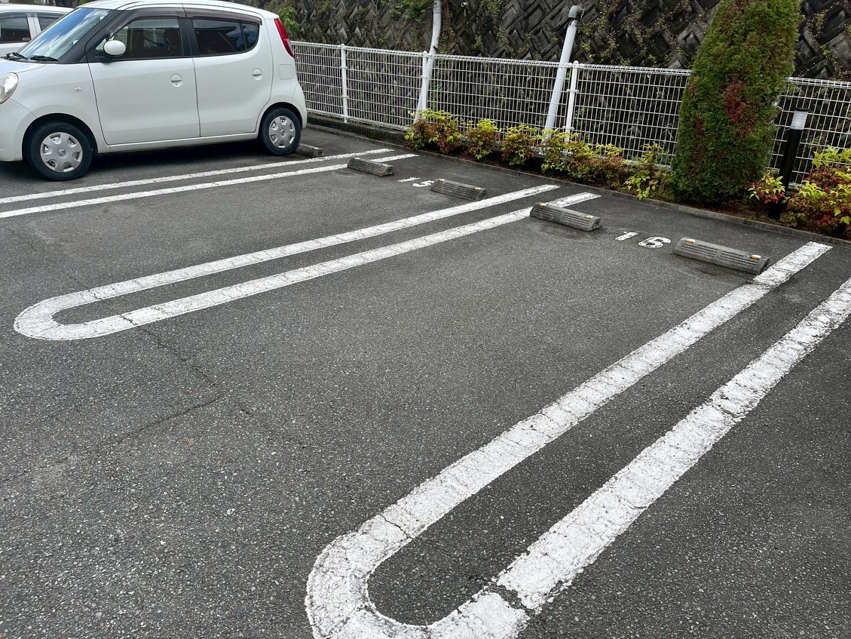 駐車場 写真5