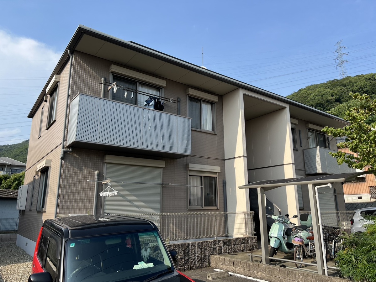 シャーメゾン白国