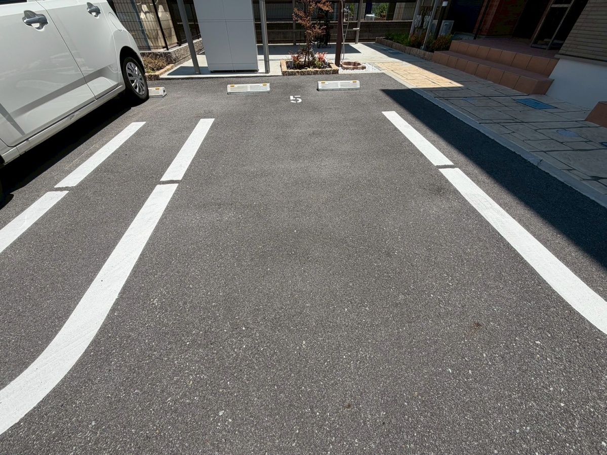 駐車場 写真16