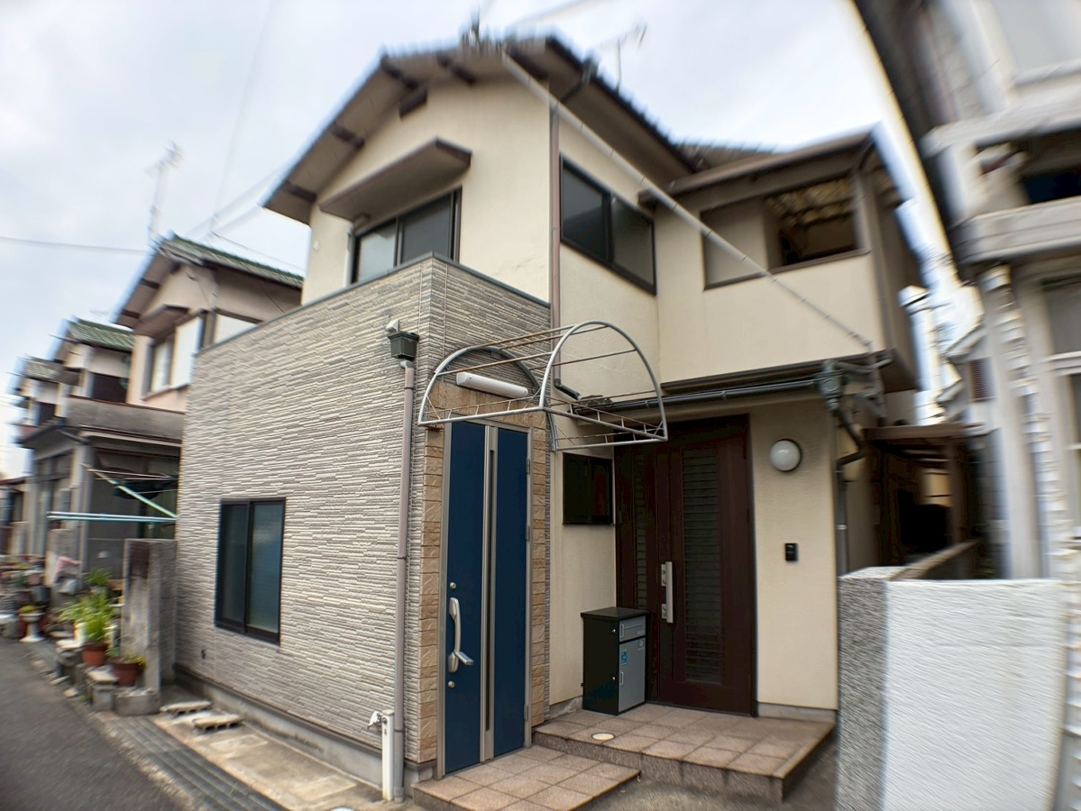 粟津貸家