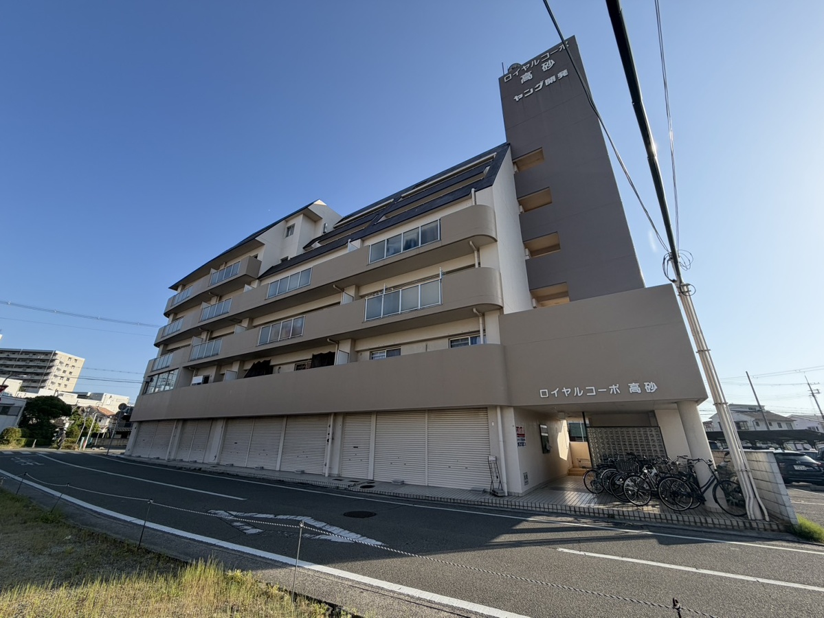 物件番号:1058447874 高砂駅まで徒歩2分♪フレッツ対応!ウォシュレット・エアコン完備★