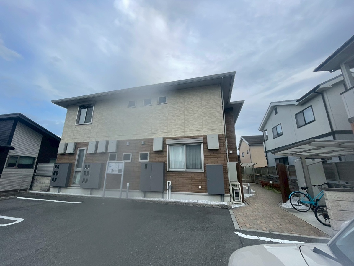 ローヤルヴィラ勝原