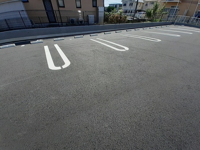 駐車場 写真12