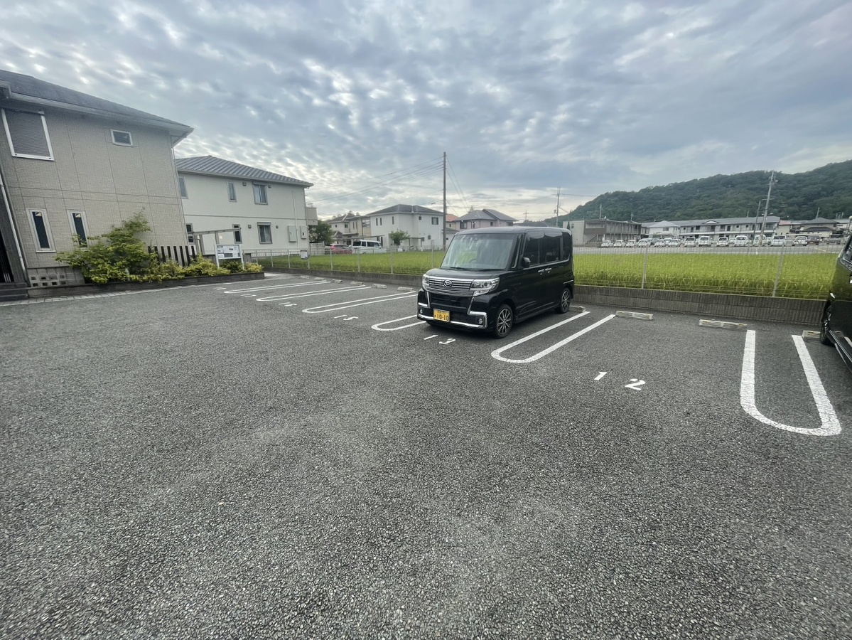 駐車場 写真32
