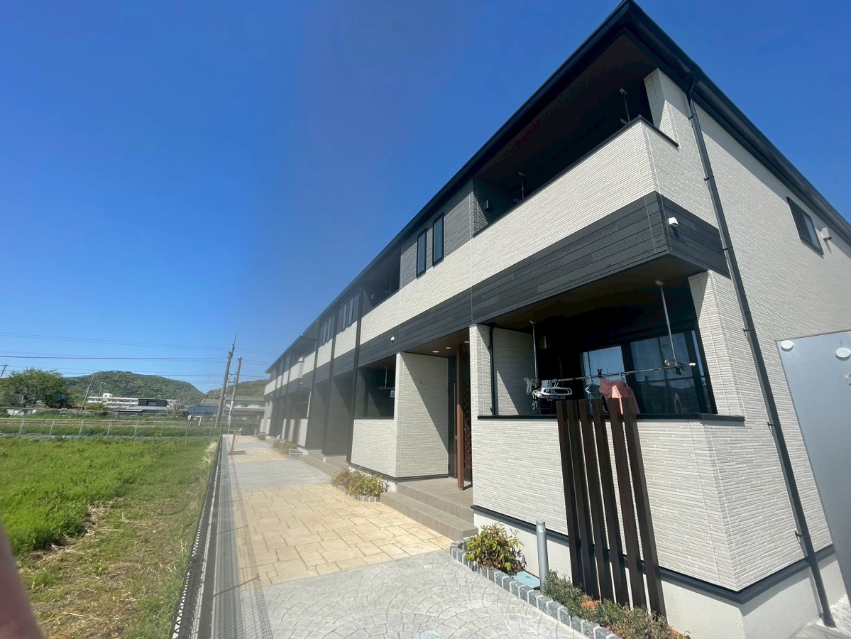 シーズンテラス勝原