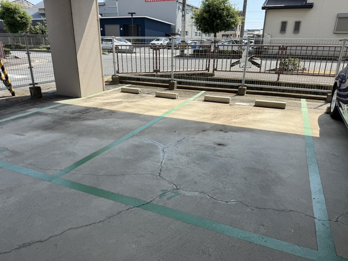駐車場 写真32