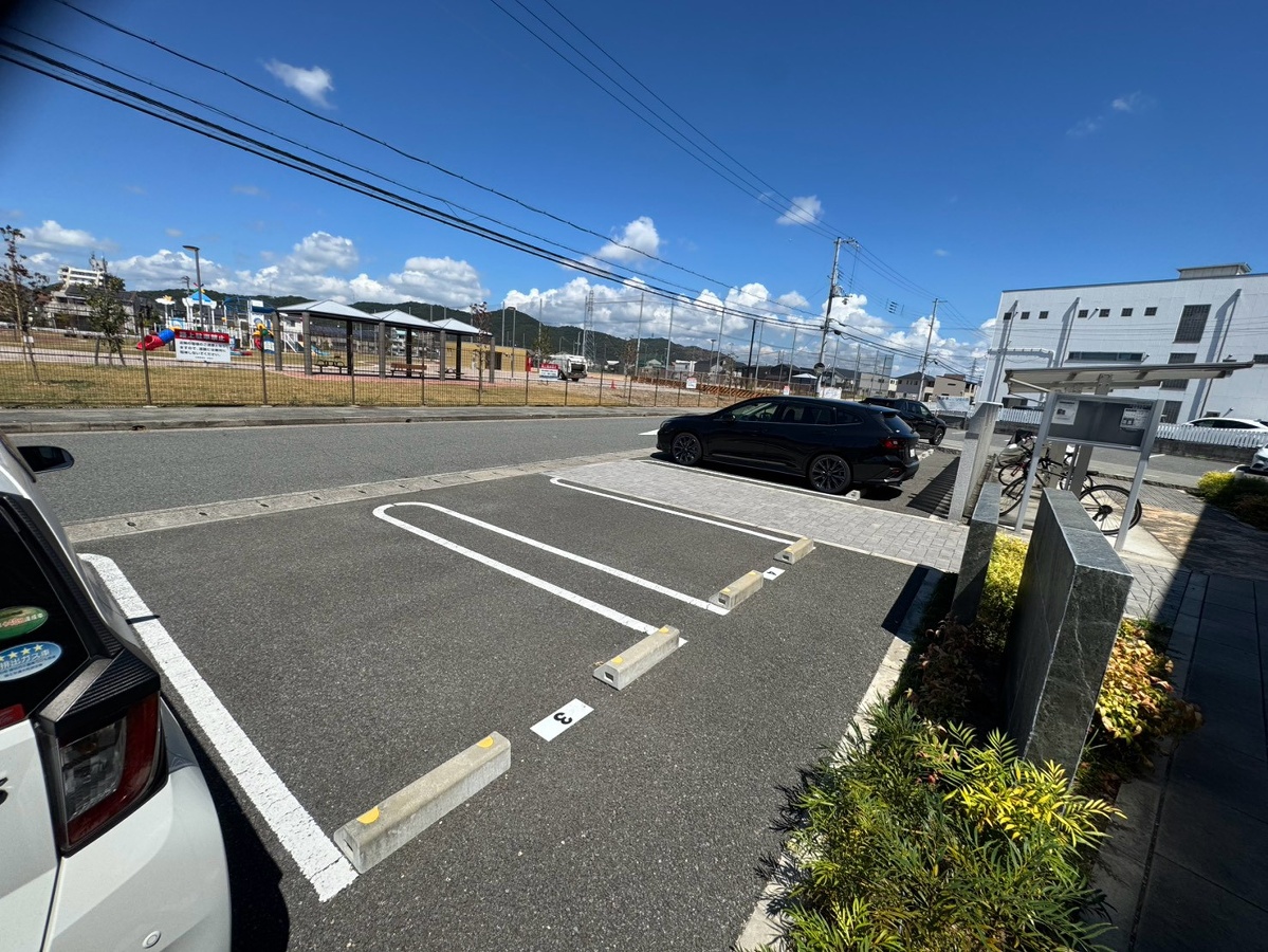 駐車場 写真32