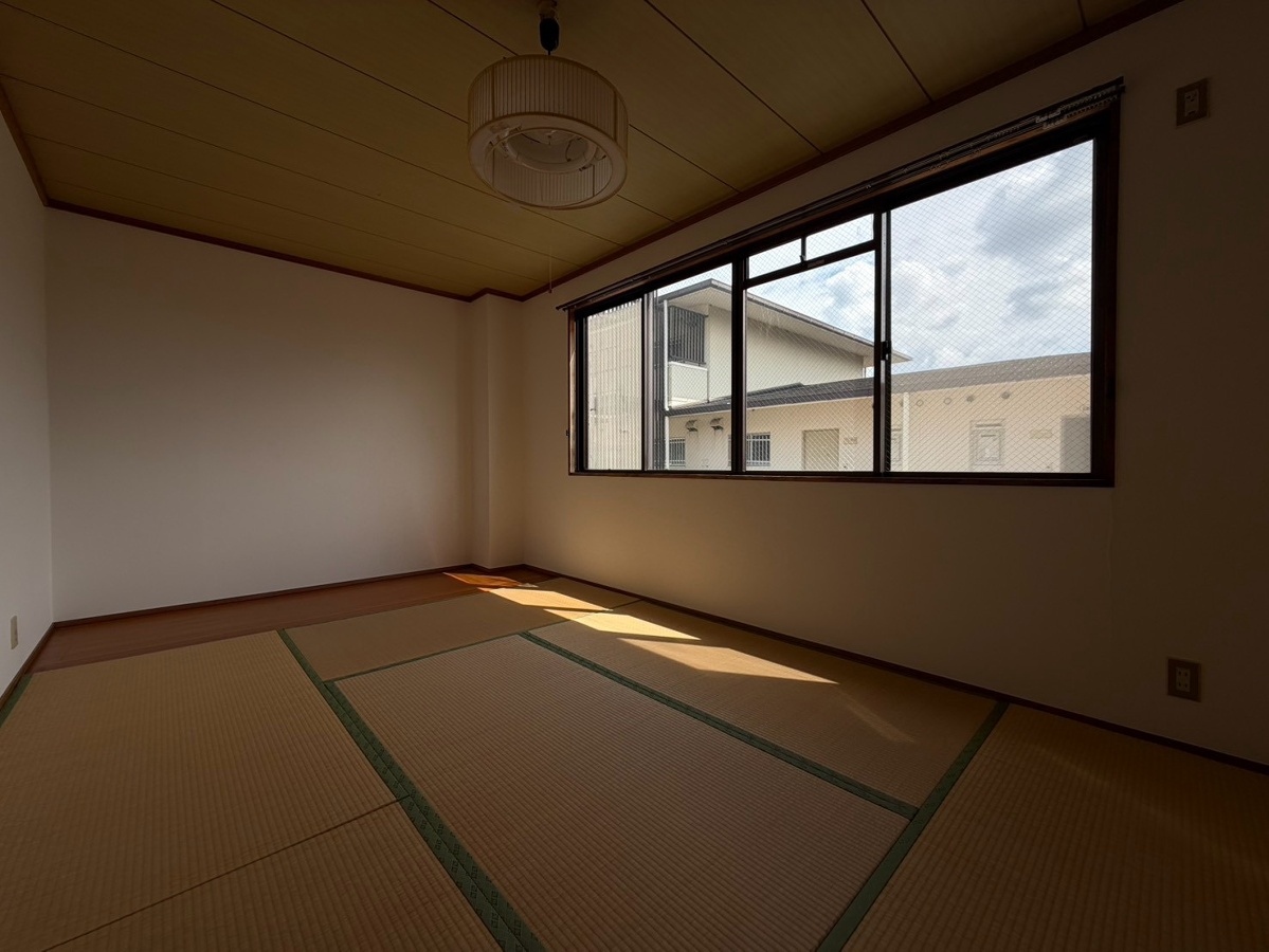 居室 写真8