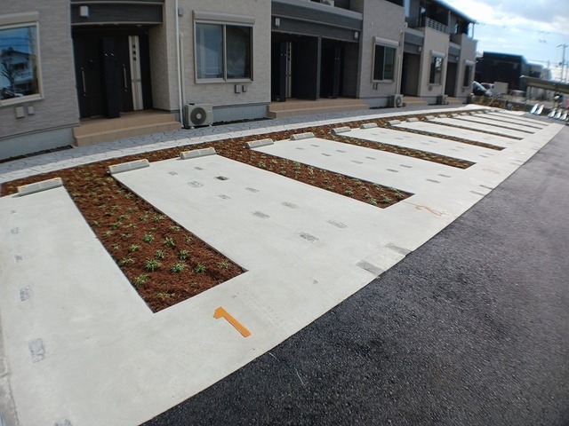 駐車場 写真13
