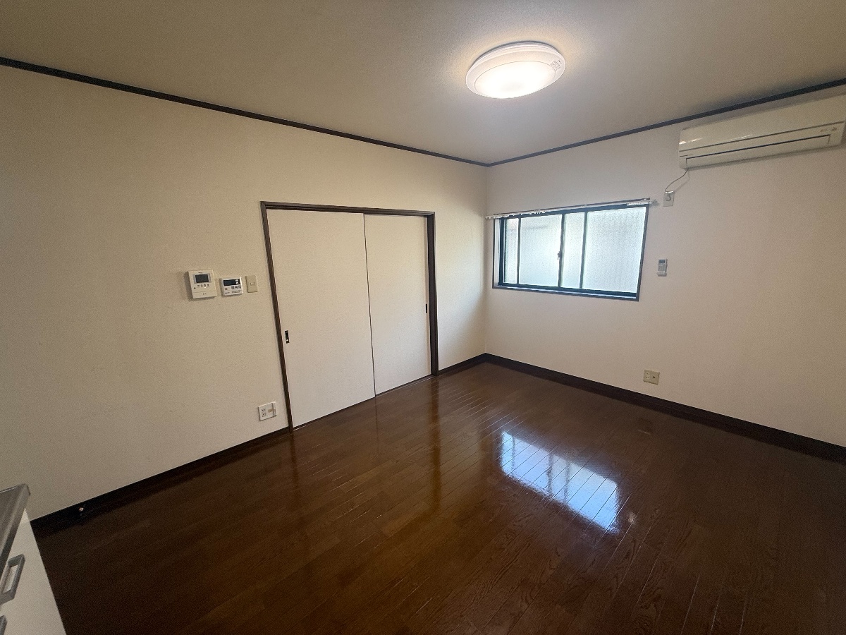 居室 写真7