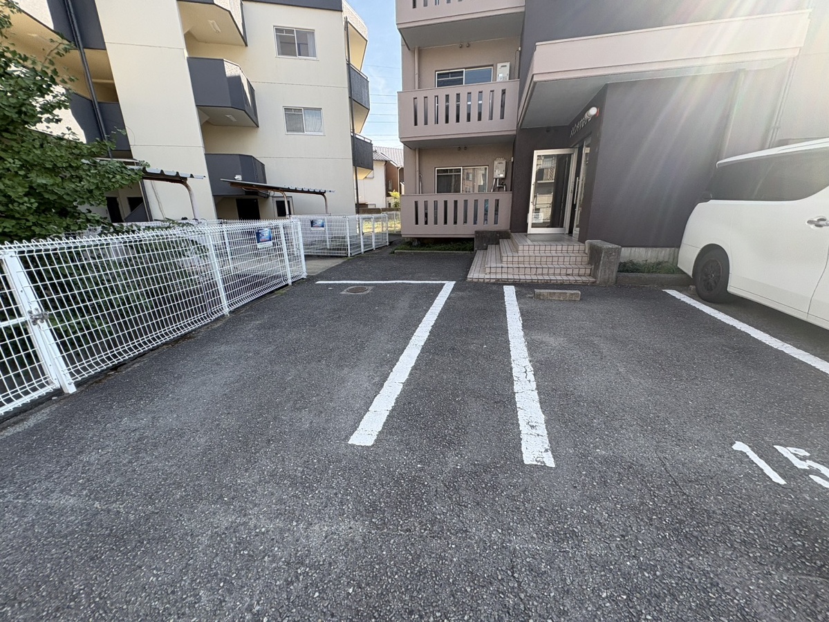 駐車場 写真32