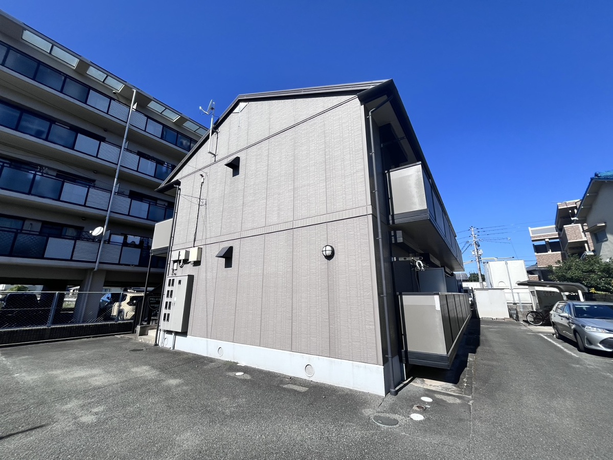 アヴニール今宿