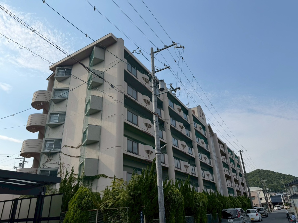 ルネ東辻井