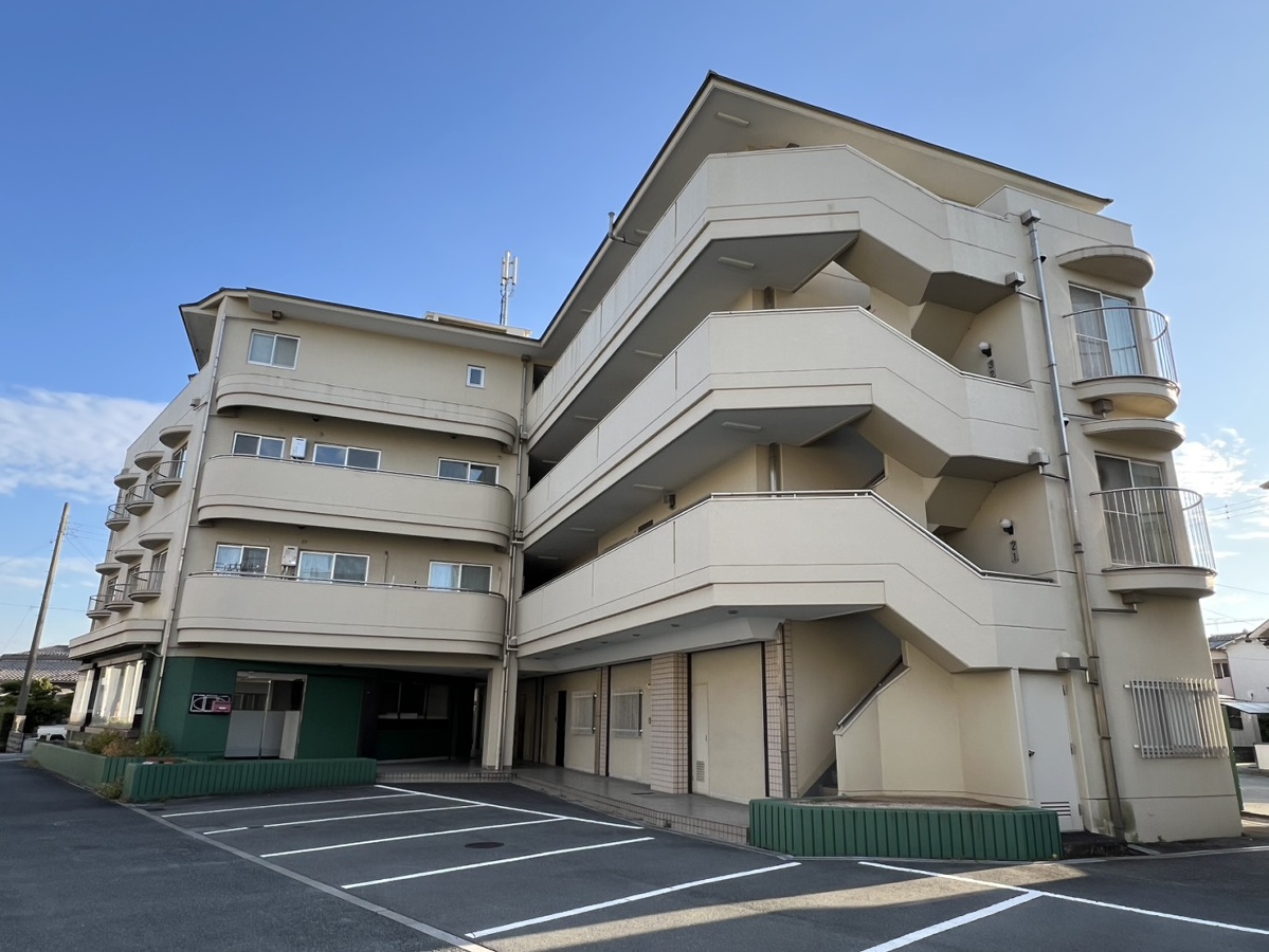 サングレース荒井