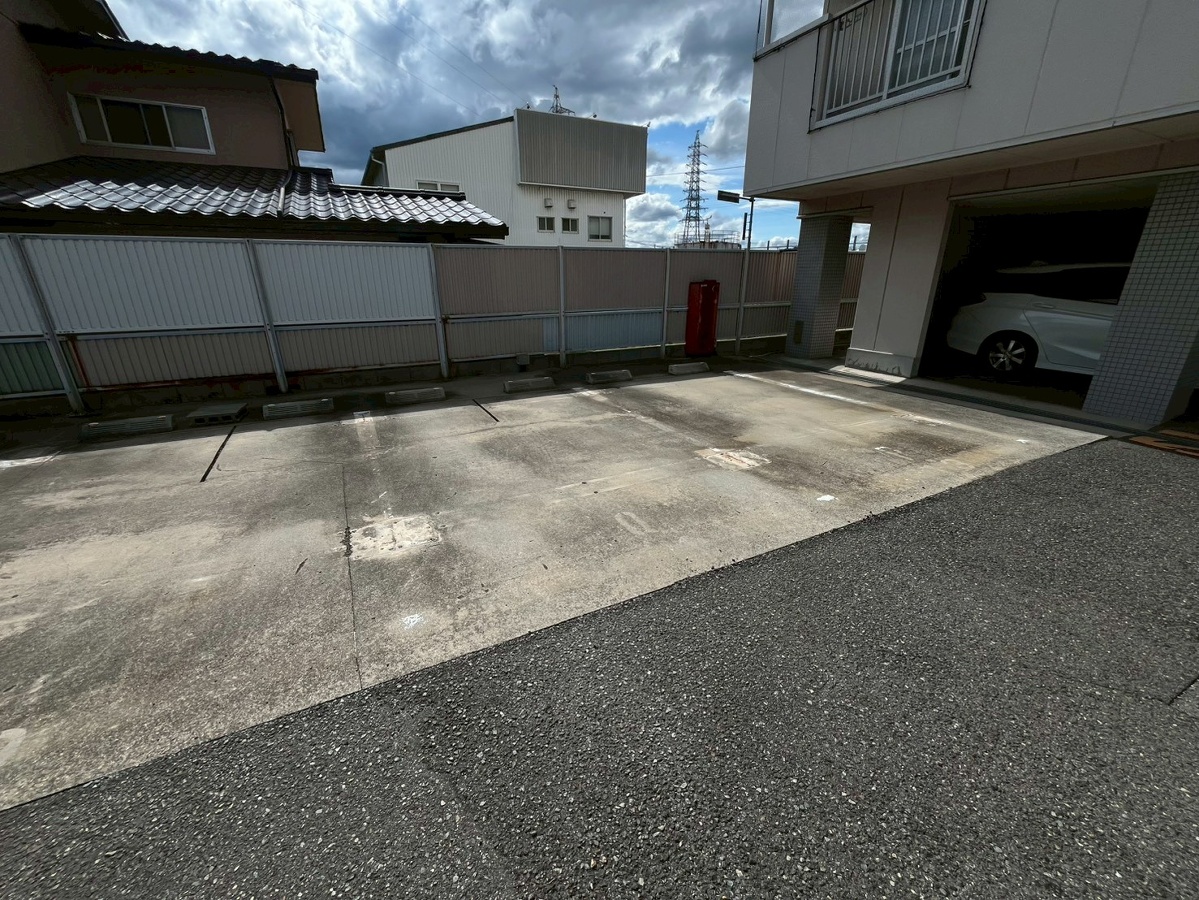 駐車場 写真32
