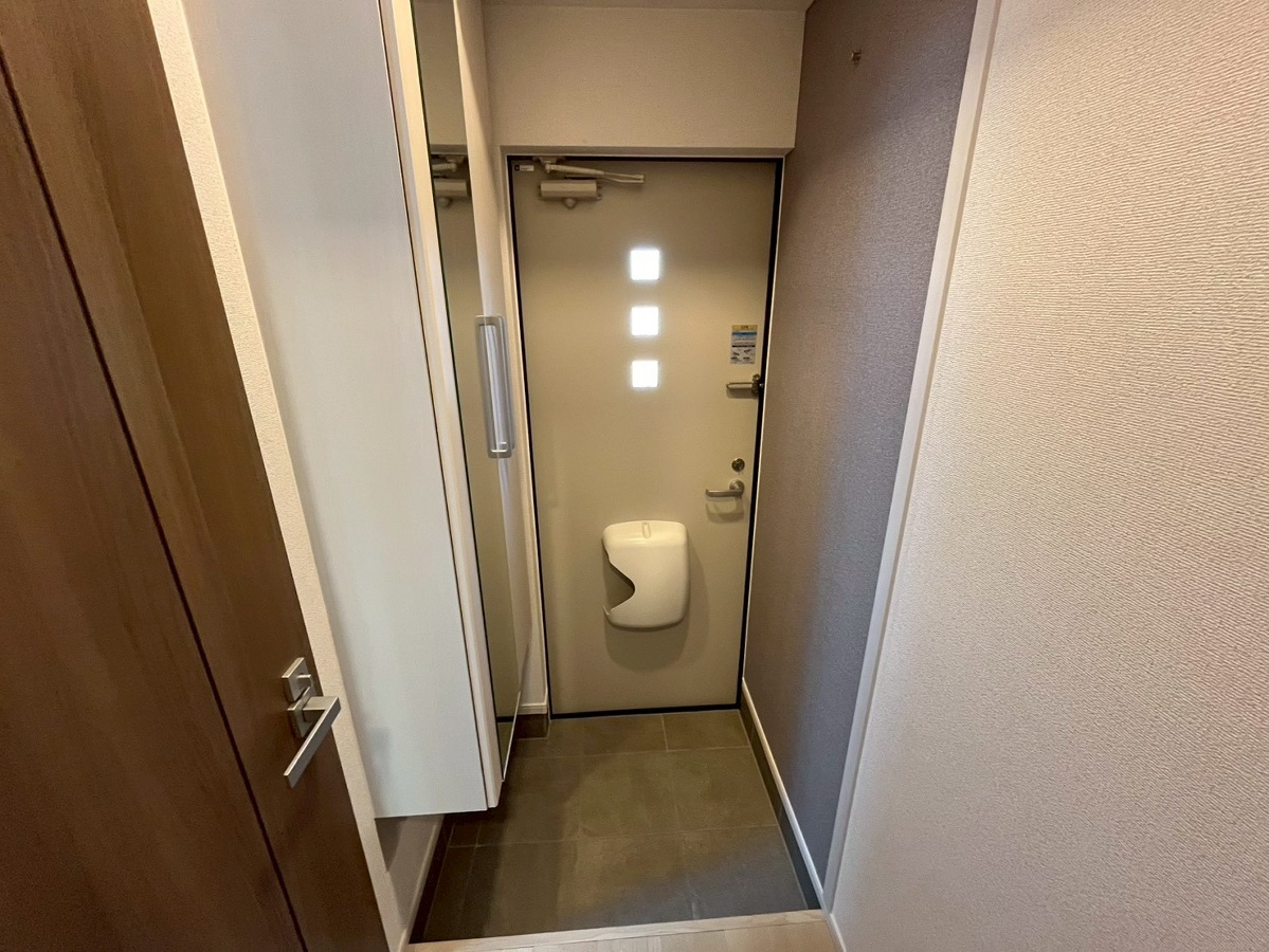 玄関 写真7