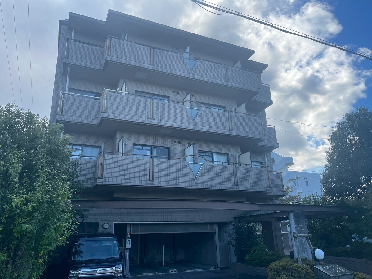 イスズベル八代