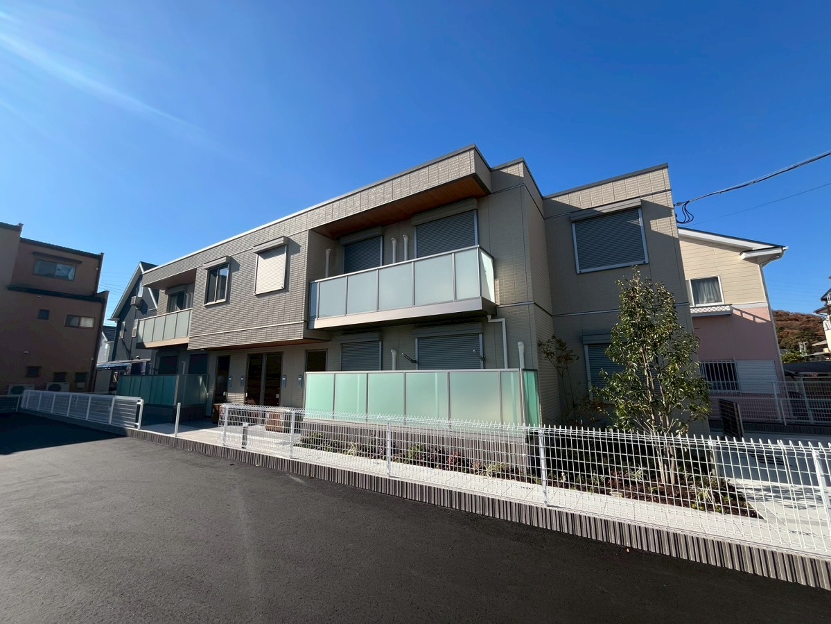 シャーメゾン土山口