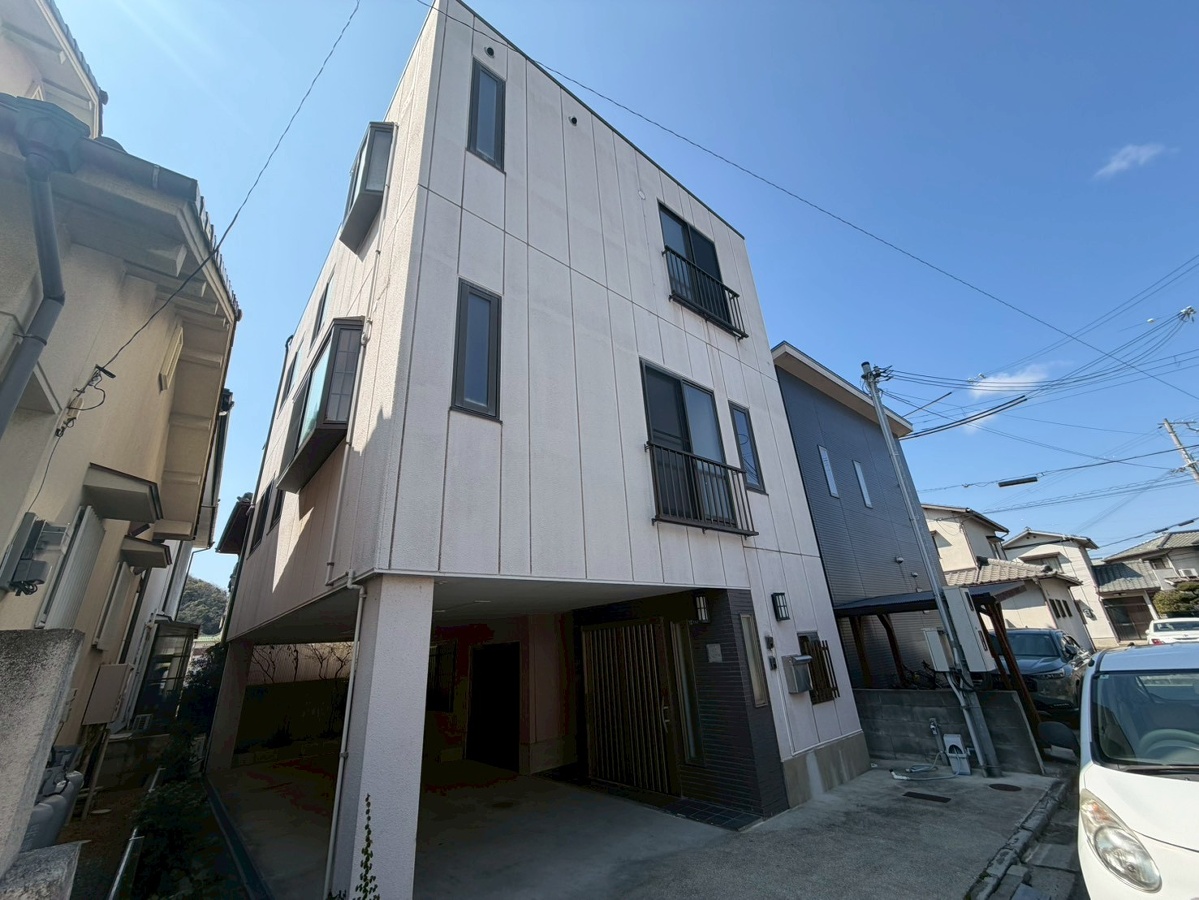 姫路市御立西一戸建