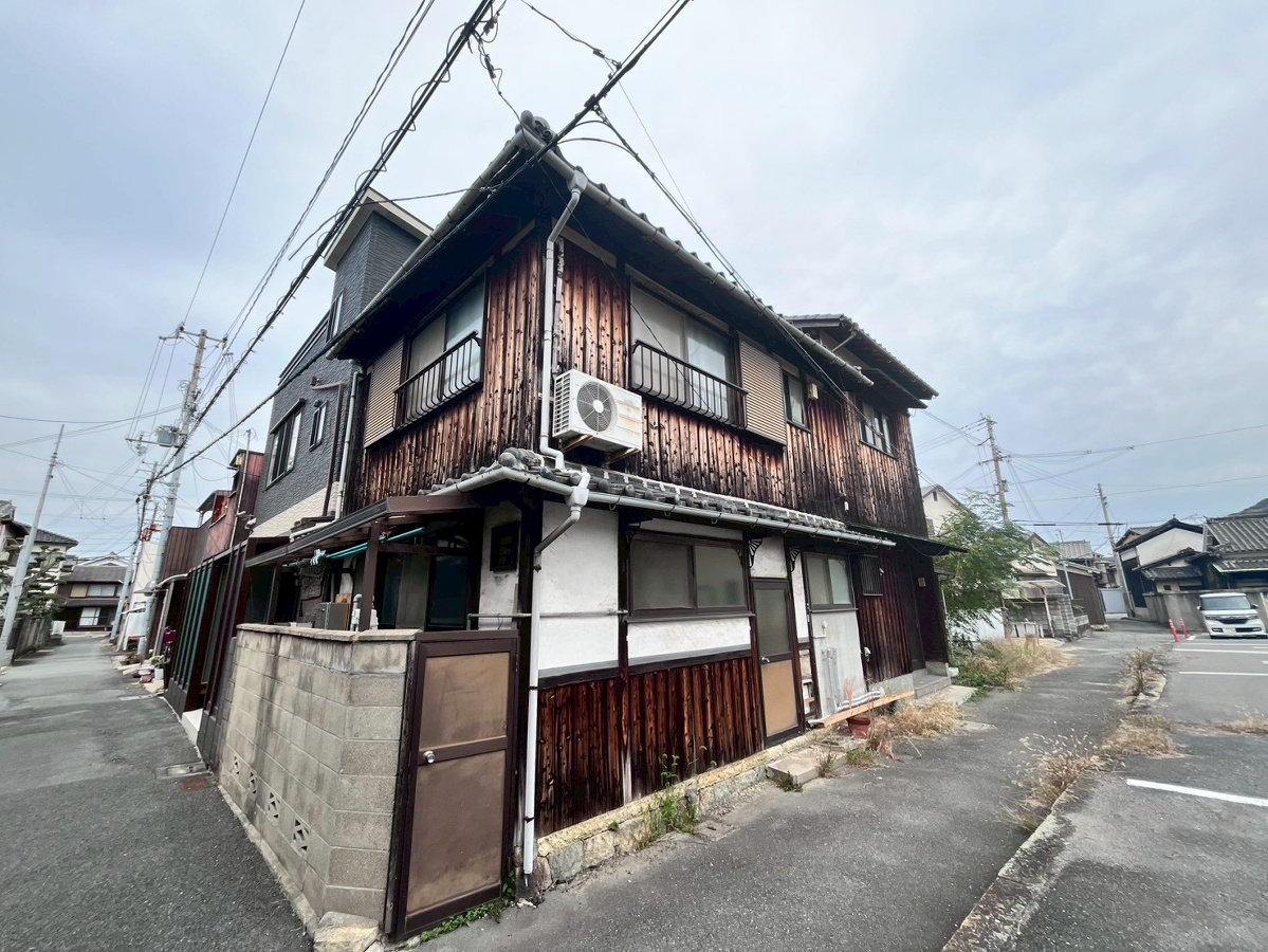 飾磨区妻鹿戸建