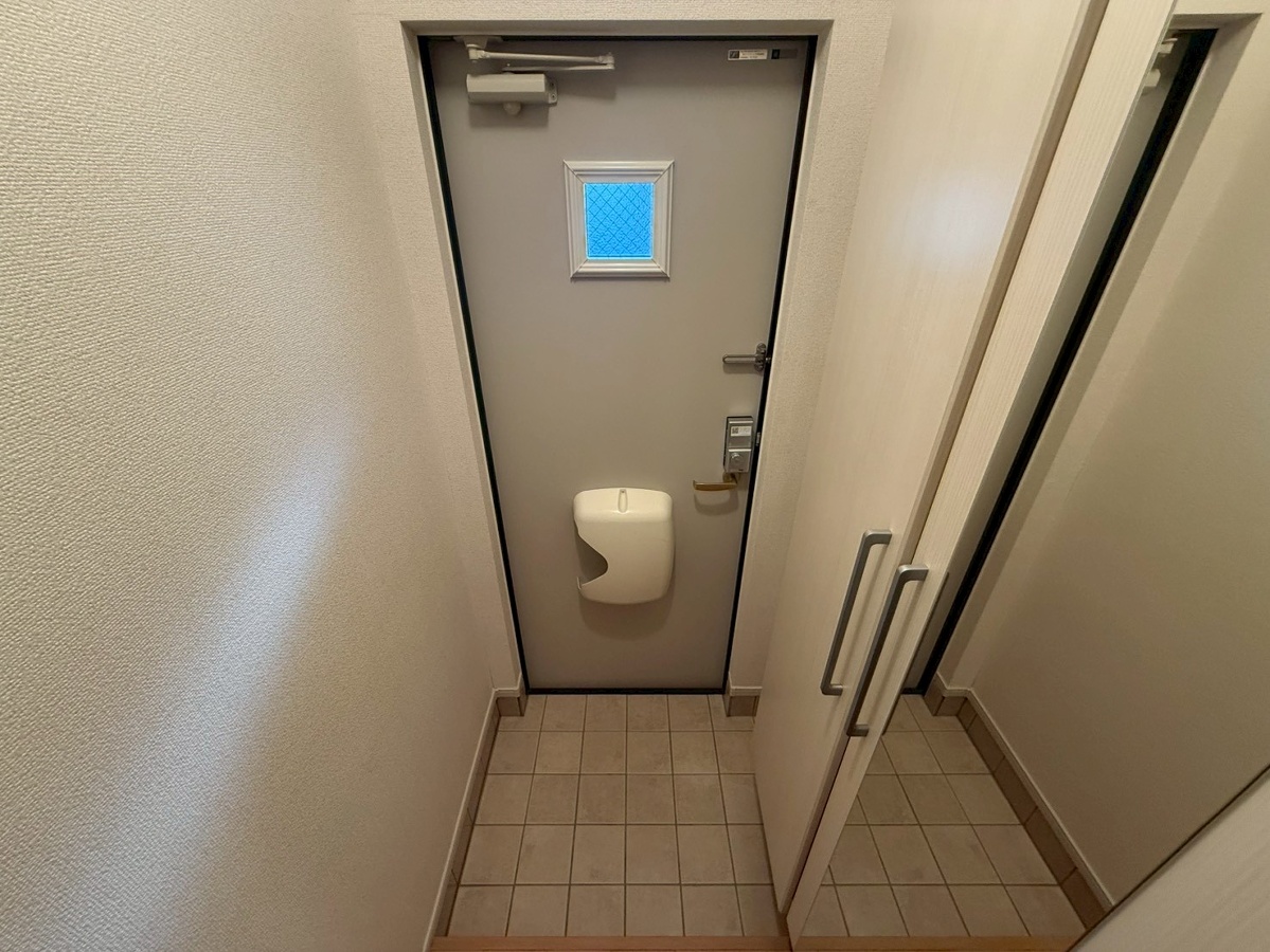 玄関 写真12