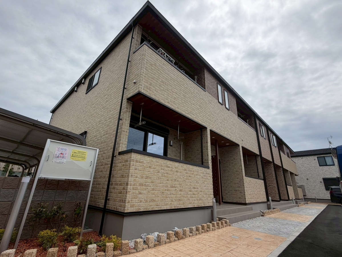 糸久レジデンス龍野　弐番館