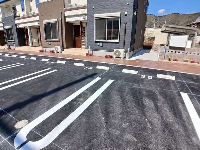 駐車場 写真12