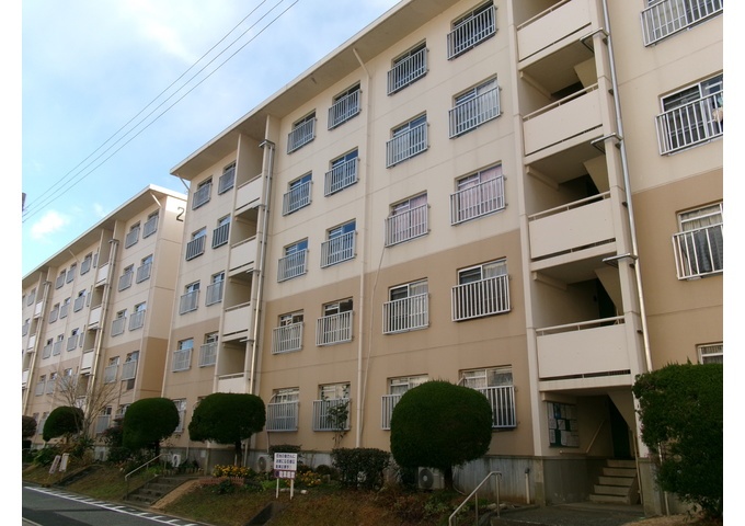 姫路市川公社団地 1号棟