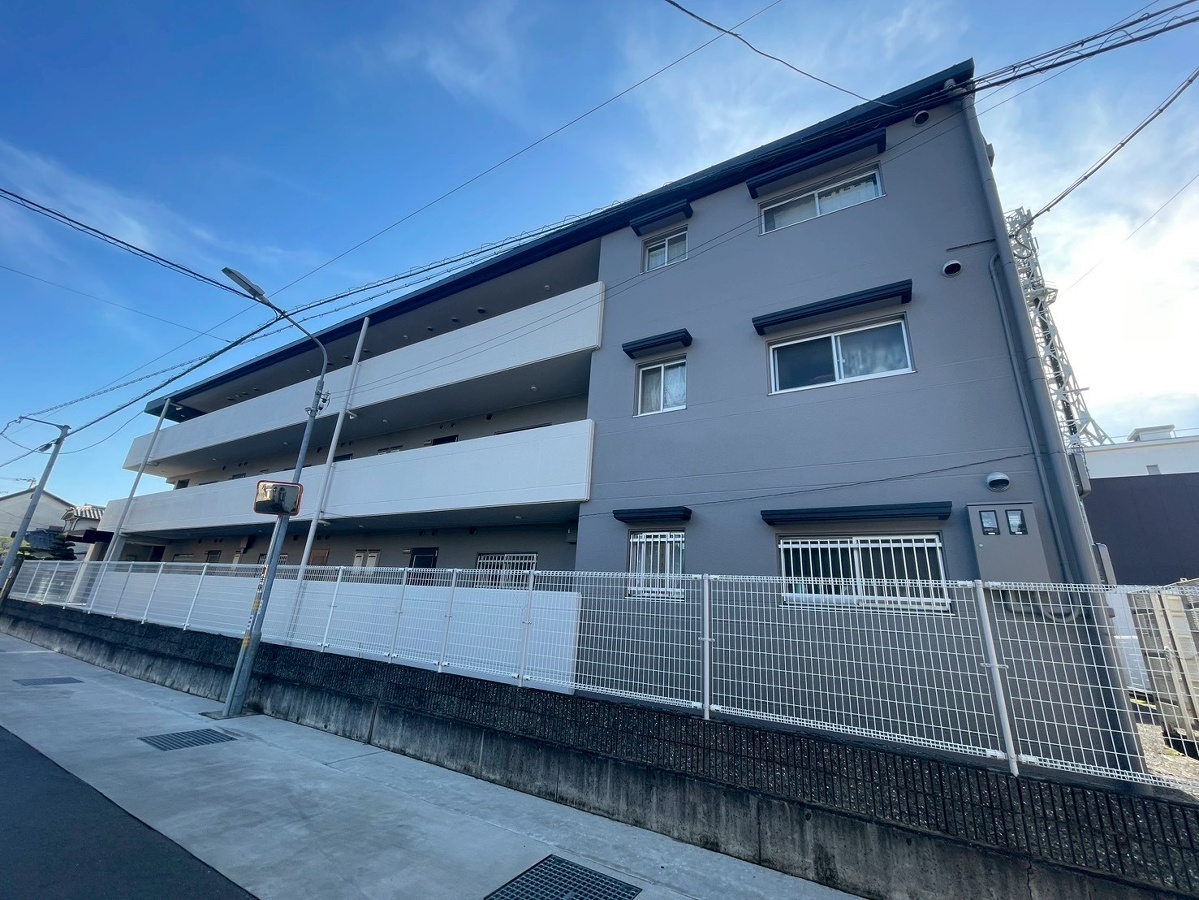 ロイヤルメゾン白浜