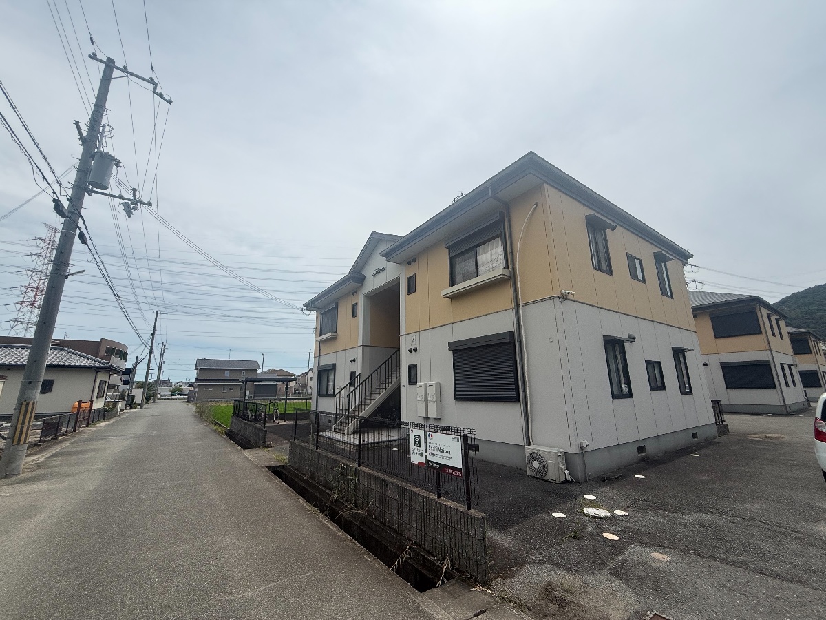 フォーレス佐土