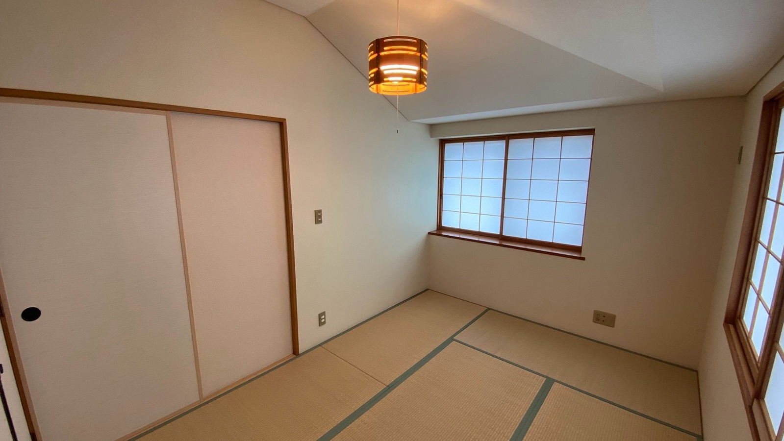 寝室 写真11
