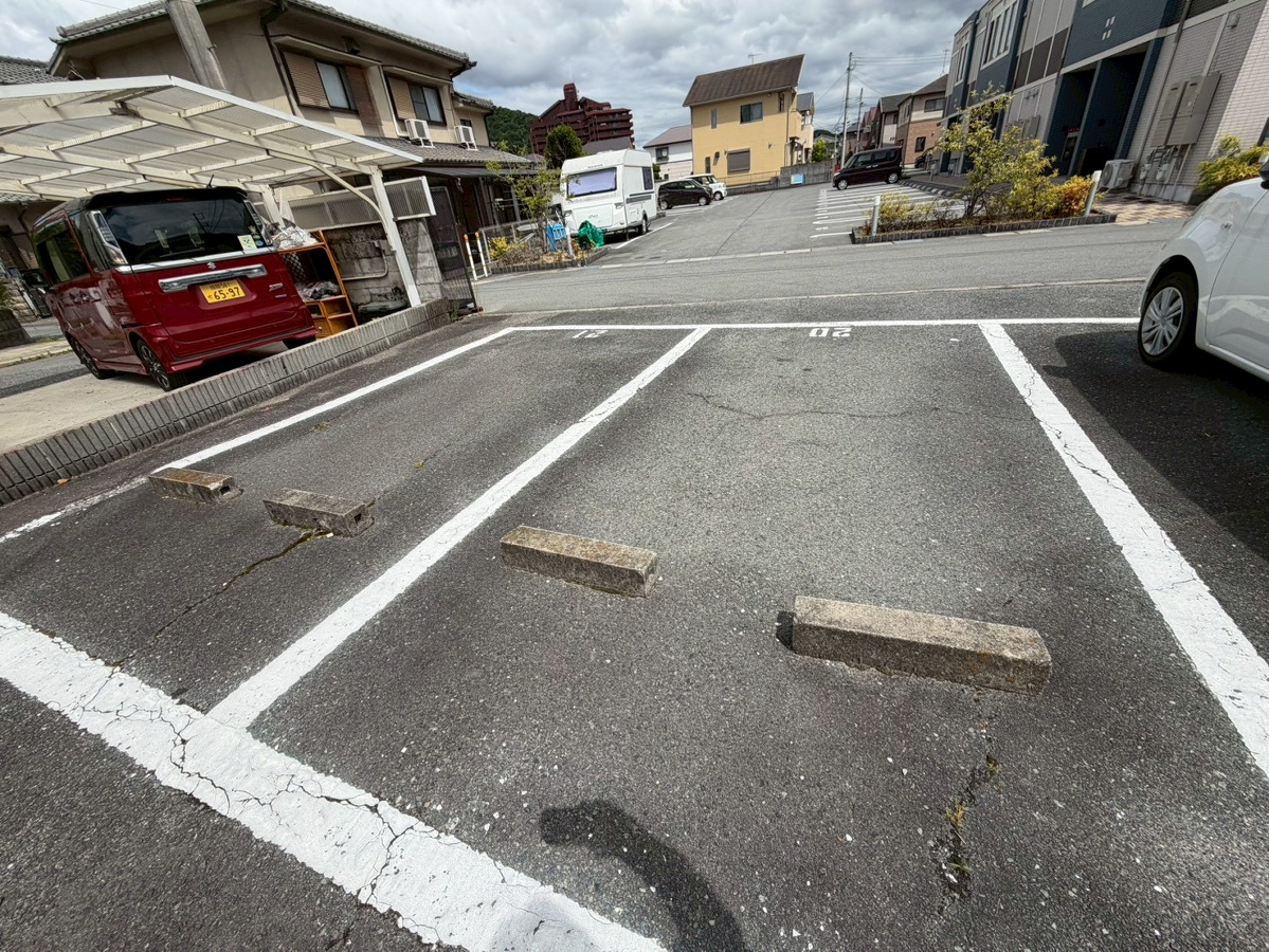 駐車場 写真32