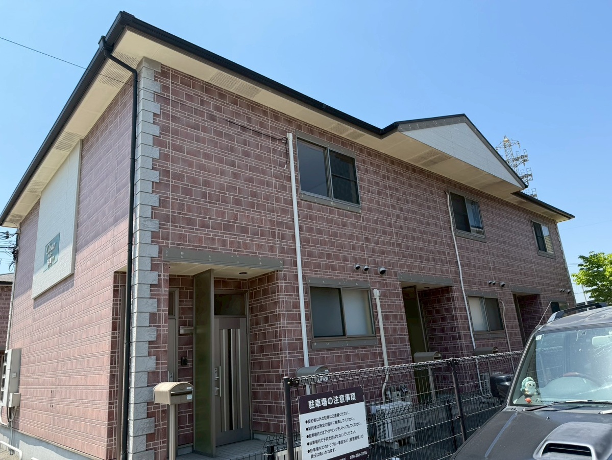 クレアー　B棟