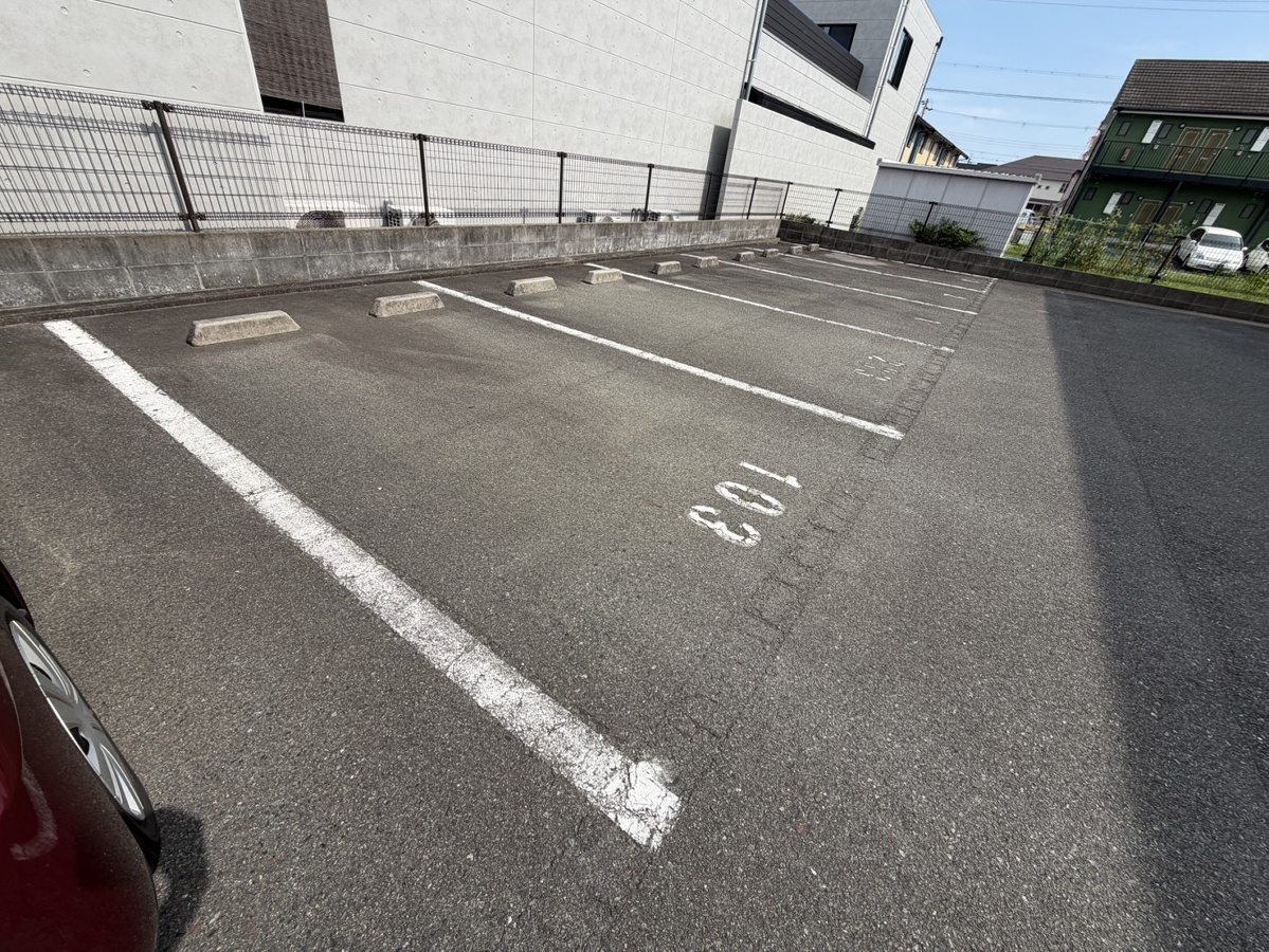 駐車場 写真32