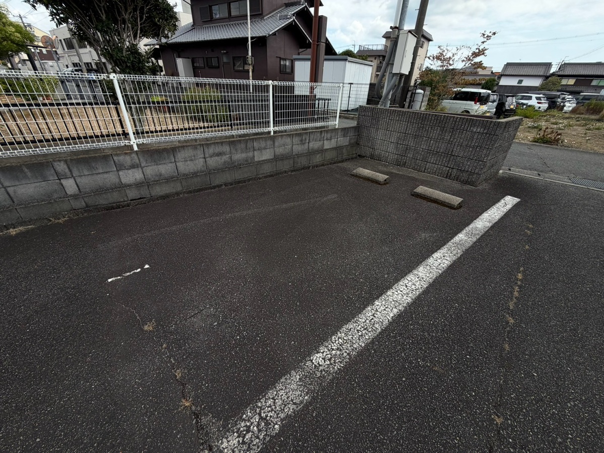駐車場 写真32