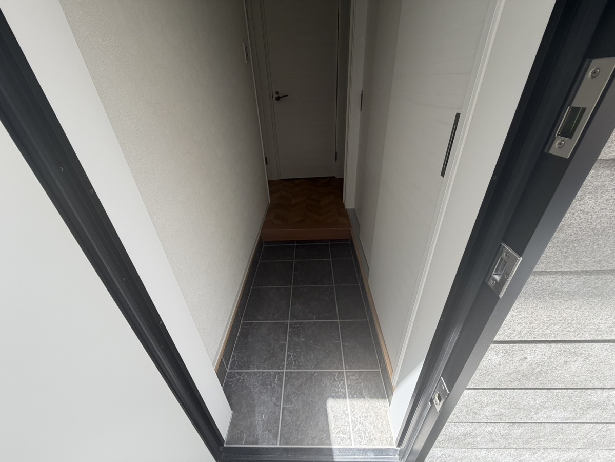 玄関 写真8