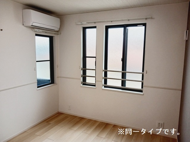 居室 写真4