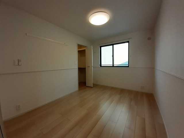居室 写真4