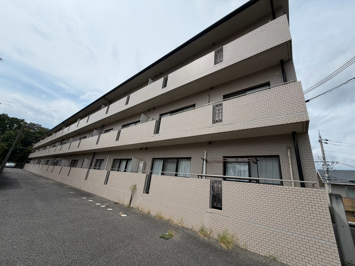サンハイツ志染
