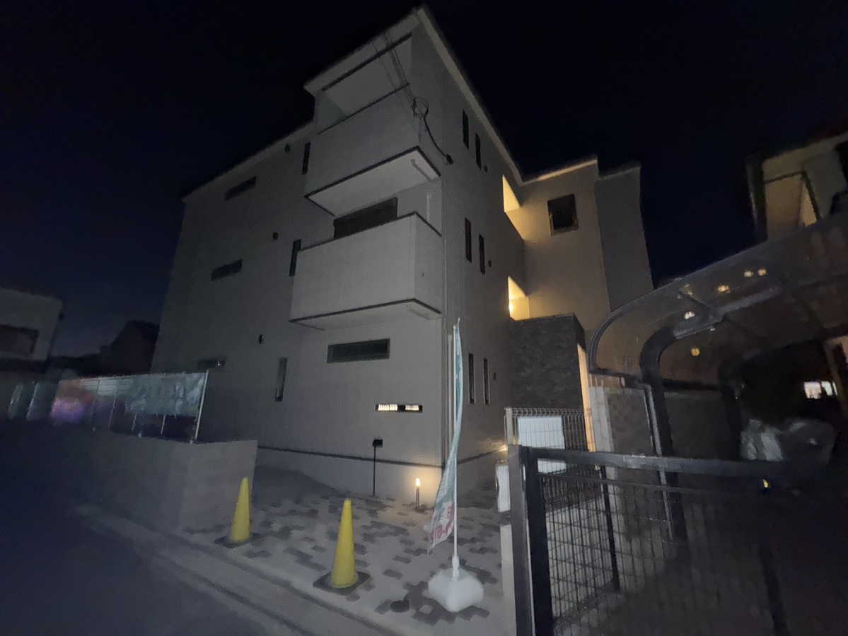 アヴニール西新町