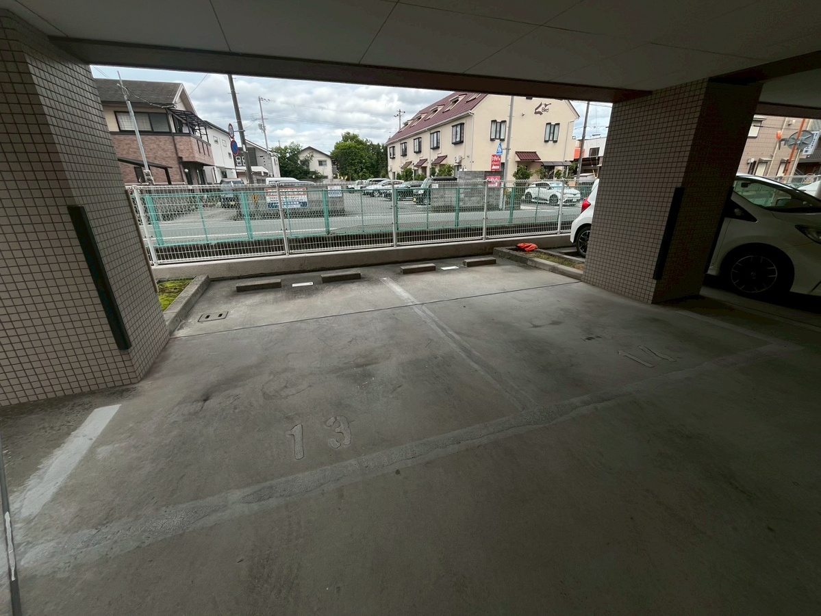駐車場 写真30